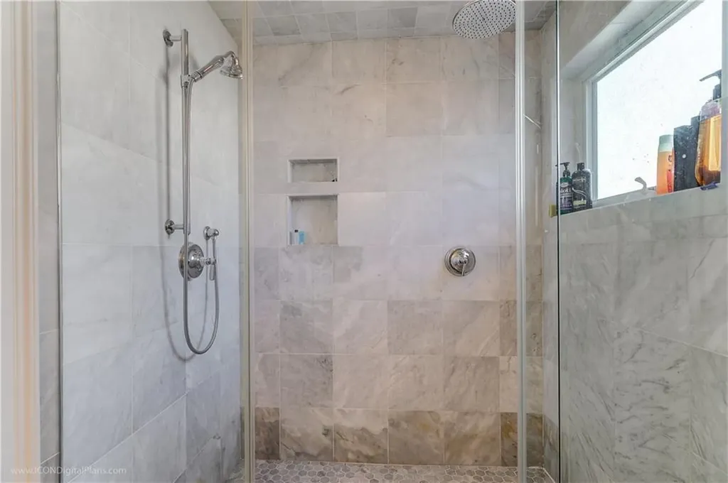 4 Barney Street Newport RI 02840