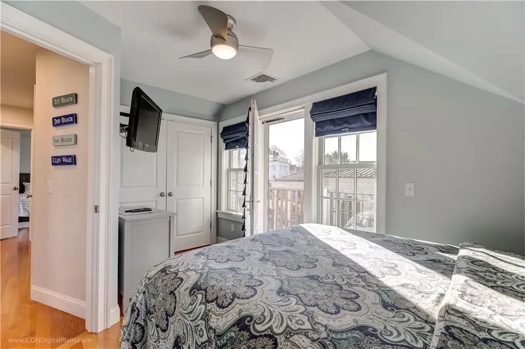 4 Barney Street Newport RI 02840