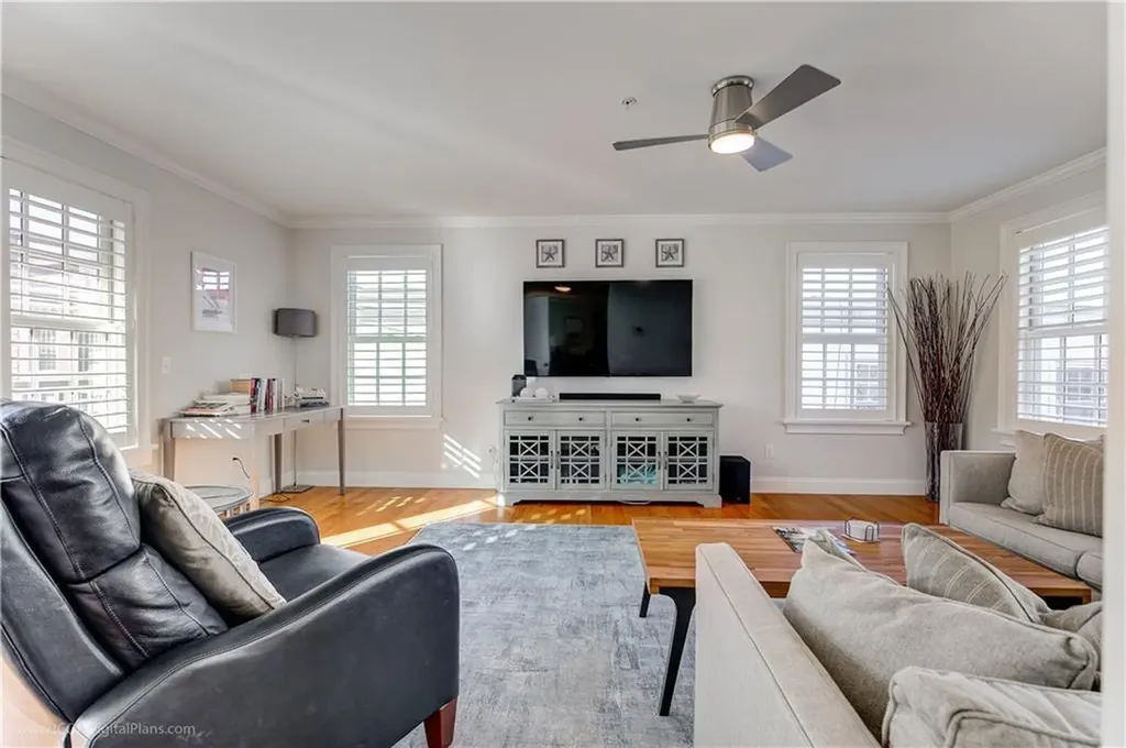 4 Barney Street Newport RI 02840