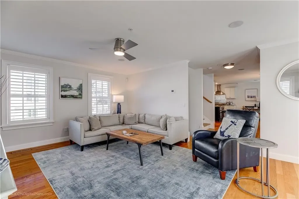 4 Barney Street Newport RI 02840