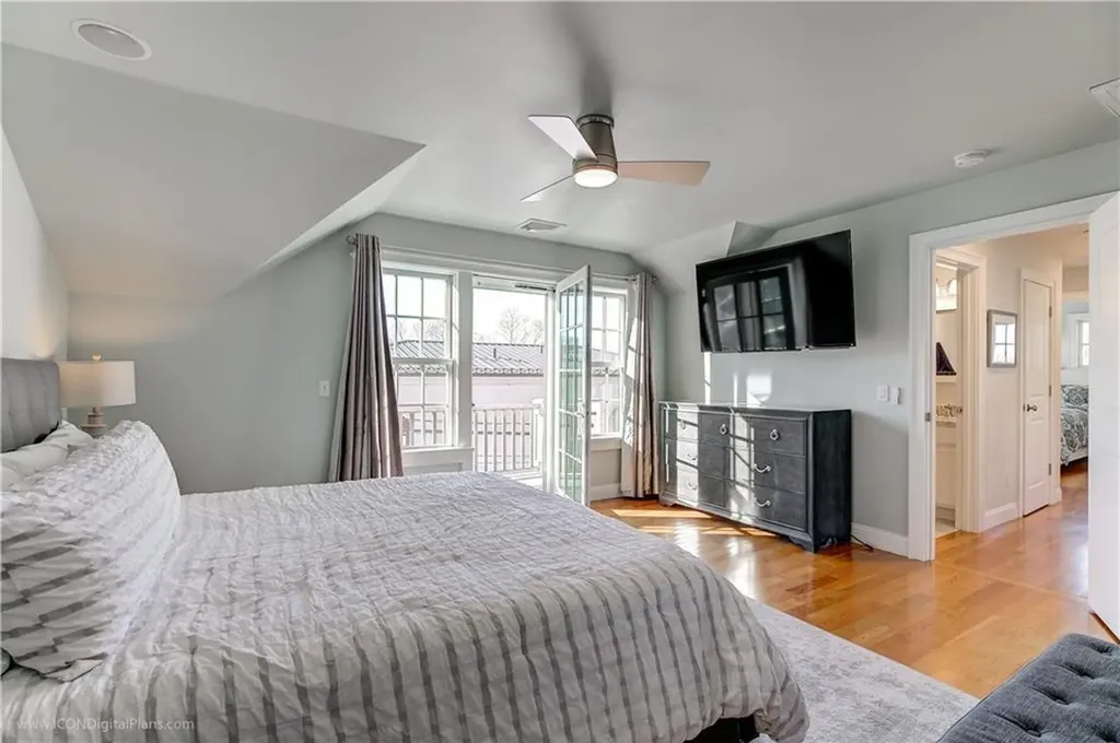 4 Barney Street Newport RI 02840