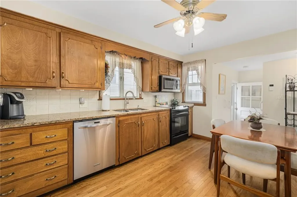 10 Bellevue Avenue North Providence RI 02911