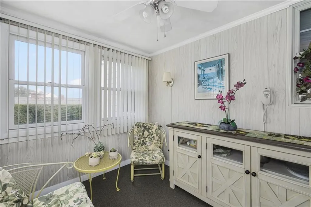 10 Bellevue Avenue North Providence RI 02911