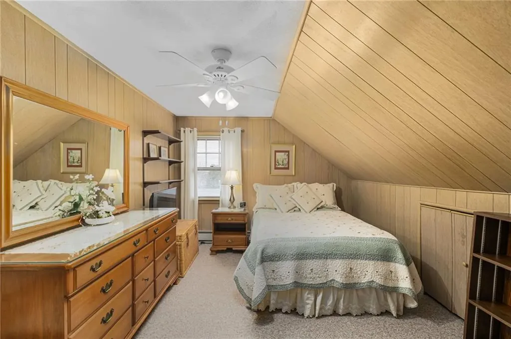 10 Bellevue Avenue North Providence RI 02911