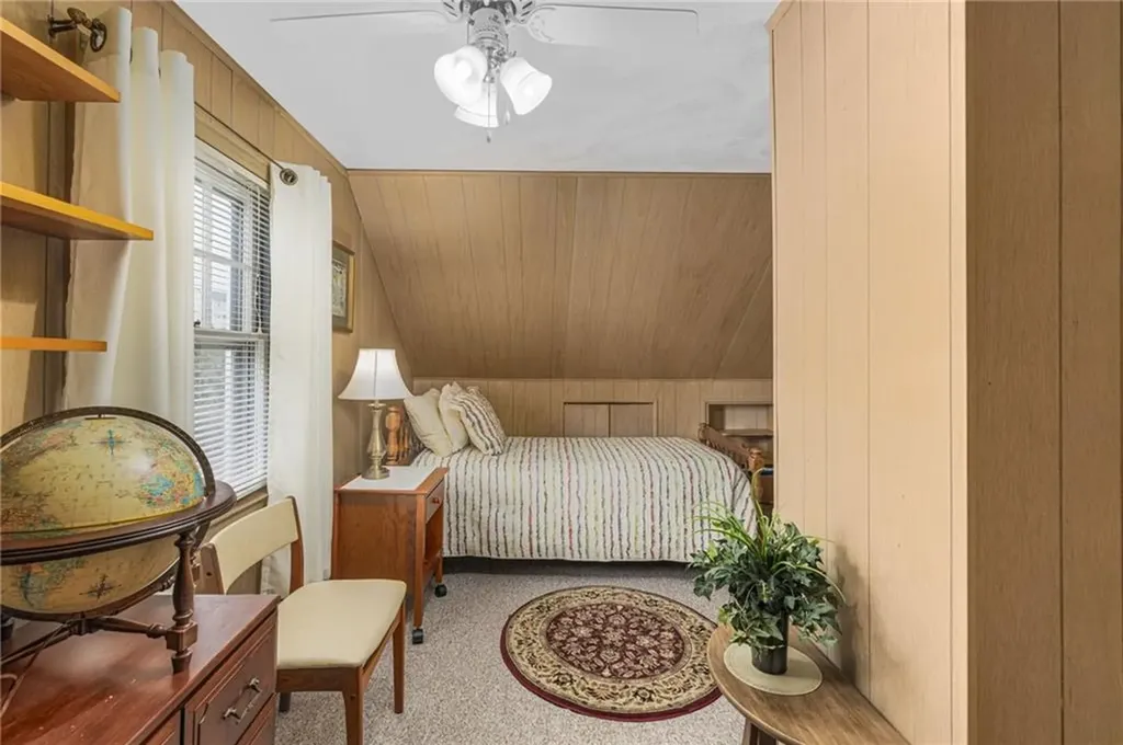 10 Bellevue Avenue North Providence RI 02911