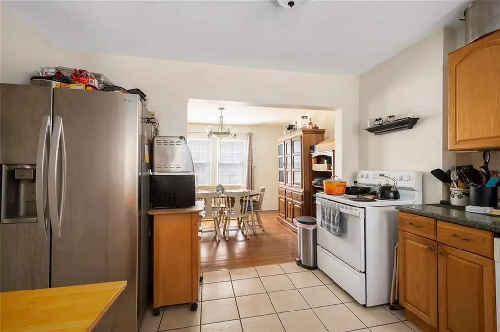 482 Providence Street West Warwick RI 02893
