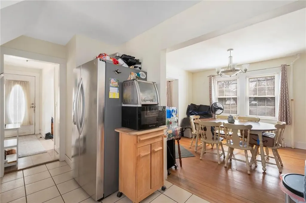 482 Providence Street West Warwick RI 02893