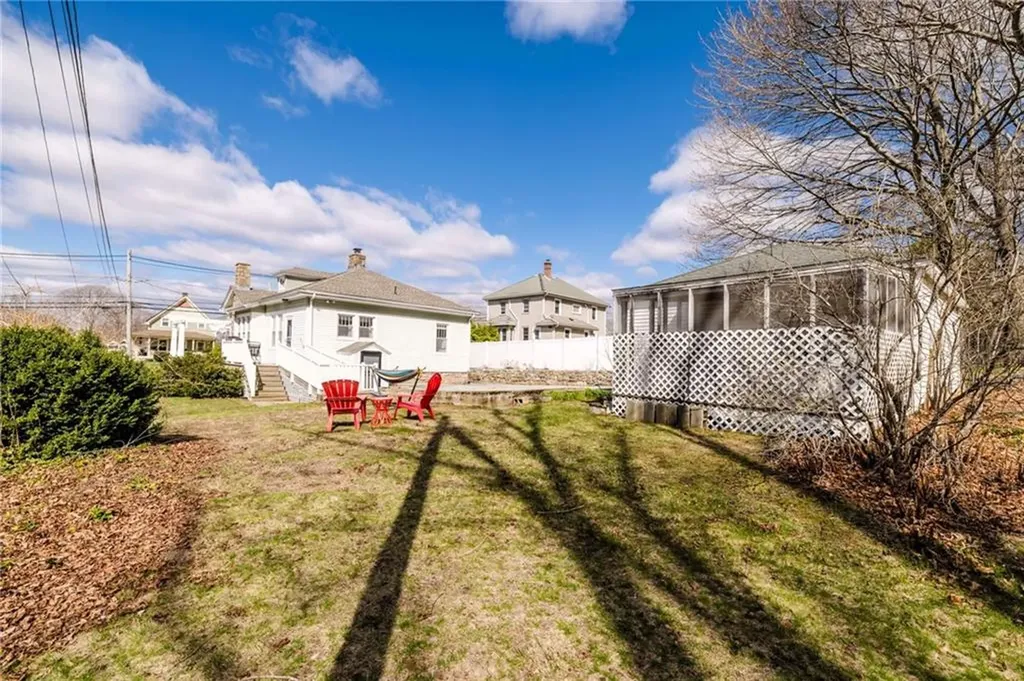199 High Street Westerly RI 02891