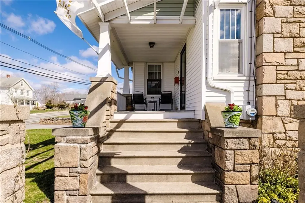 199 High Street Westerly RI 02891