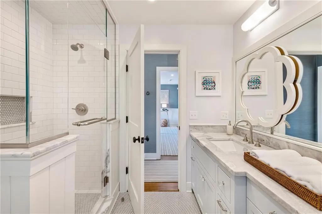 31 Ninigret Avenue Charlestown RI 02813