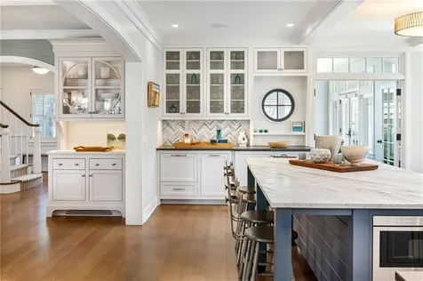 31 Ninigret Avenue Charlestown RI 02813