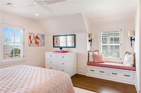 31 Ninigret Avenue Charlestown RI 02813