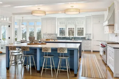 31 Ninigret Avenue Charlestown RI 02813