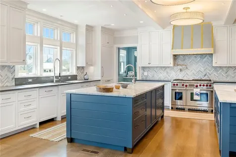 31 Ninigret Avenue Charlestown RI 02813