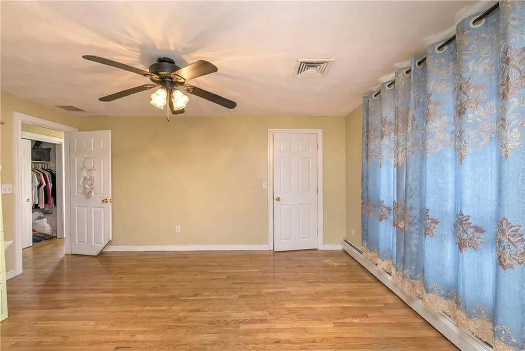 36 Great Oak Drive Warwick RI 02886
