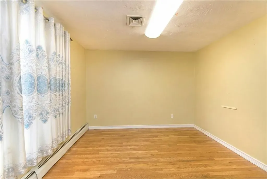 36 Great Oak Drive Warwick RI 02886
