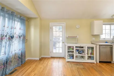 36 Great Oak Drive Warwick RI 02886