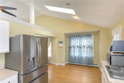 36 Great Oak Drive Warwick RI 02886