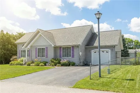 36 Great Oak Drive Warwick RI 02886