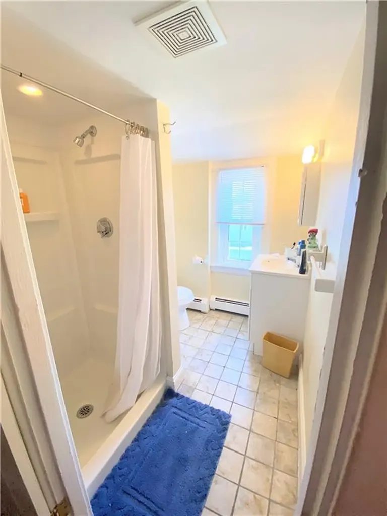 128 Fern Street Warwick RI 02889