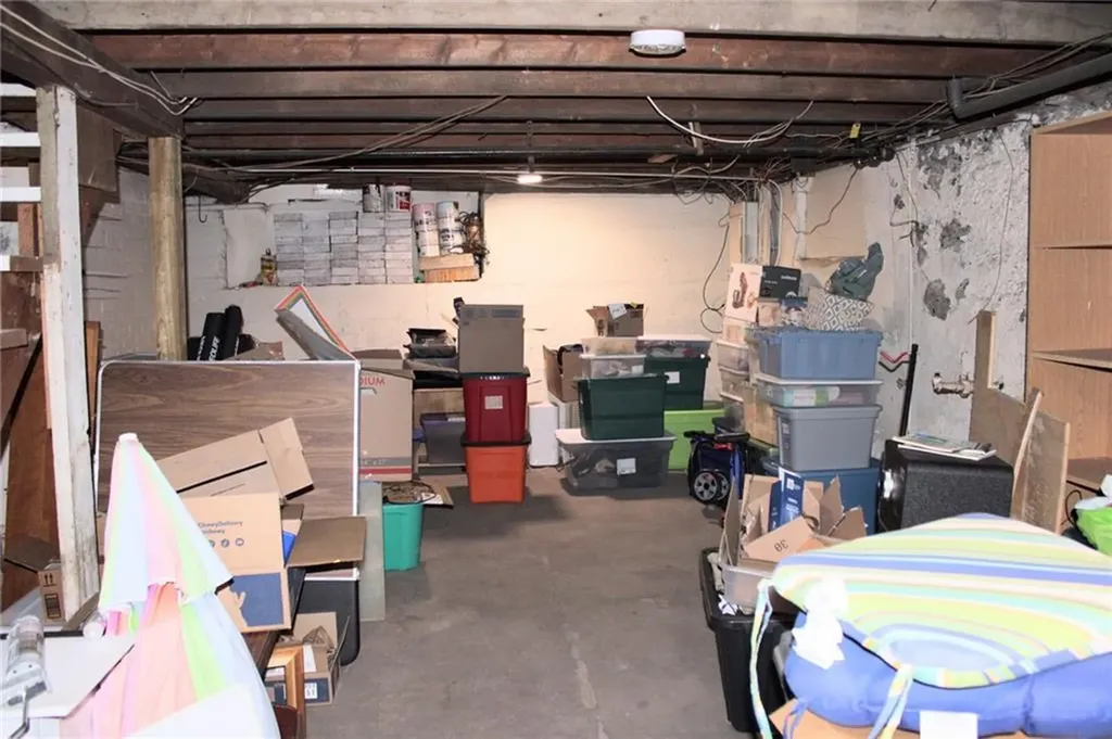 128 Fern Street Warwick RI 02889