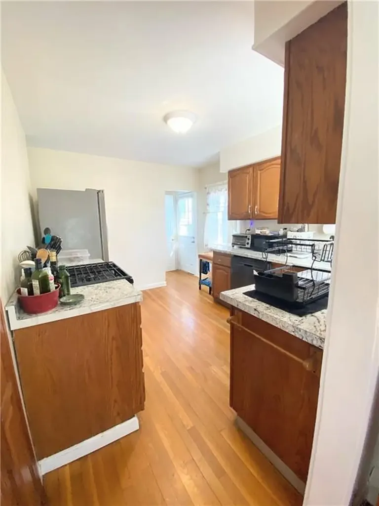 128 Fern Street Warwick RI 02889