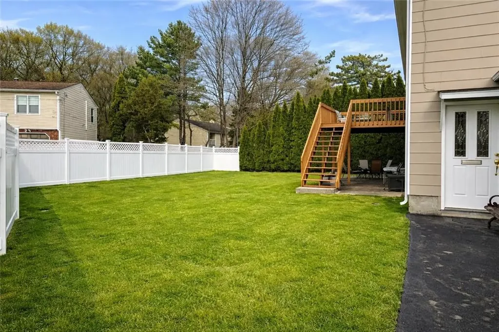 53 Bicentennial Way North Providence RI 02911