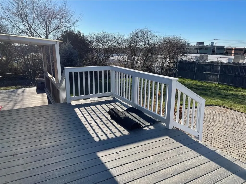 9 Wilson Road Middletown RI 02842