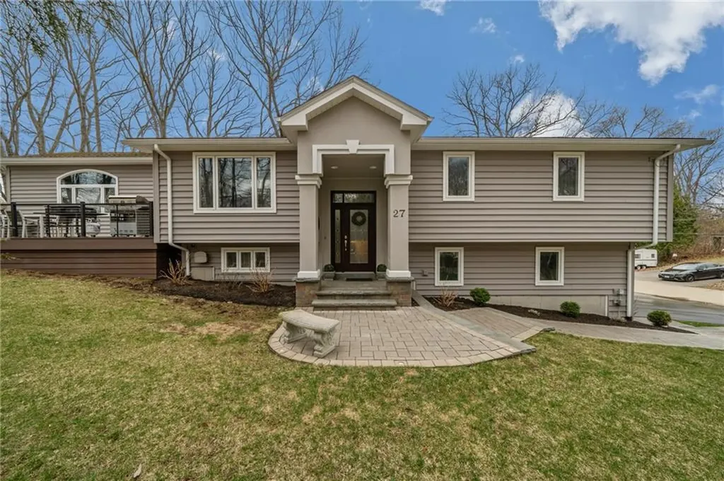 27 Miner Street North Providence RI 02904