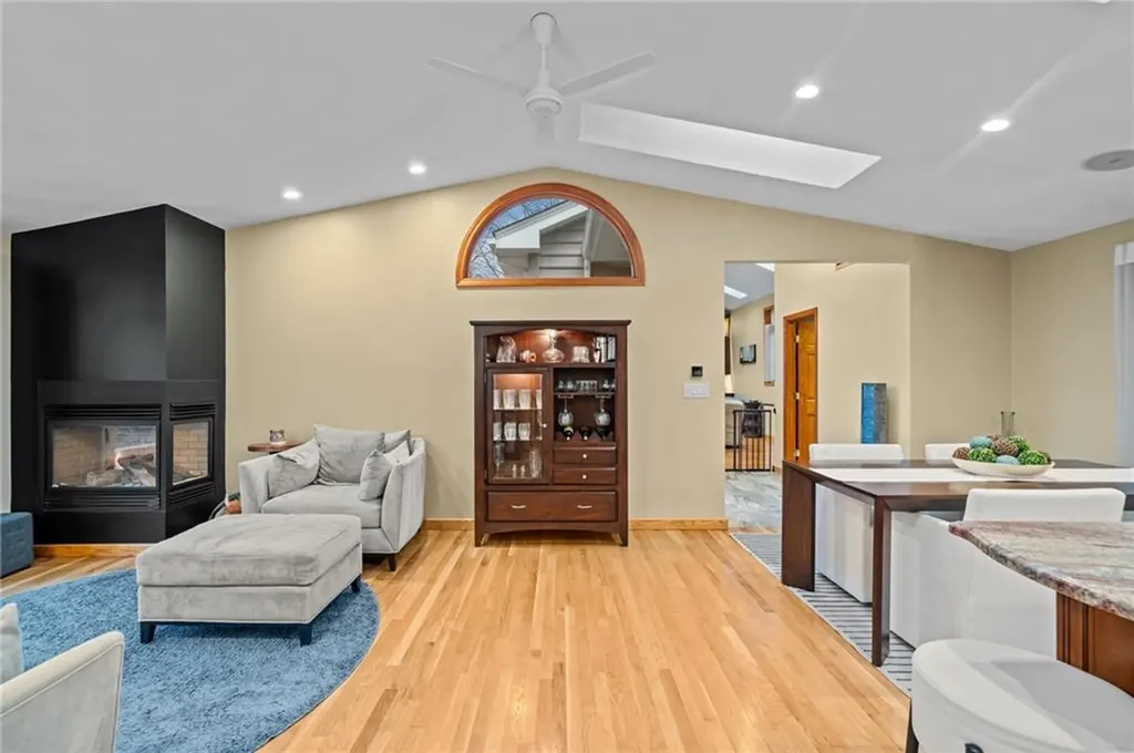 27 Miner Street North Providence RI 02904