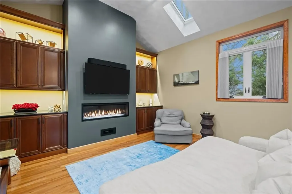 27 Miner Street North Providence RI 02904