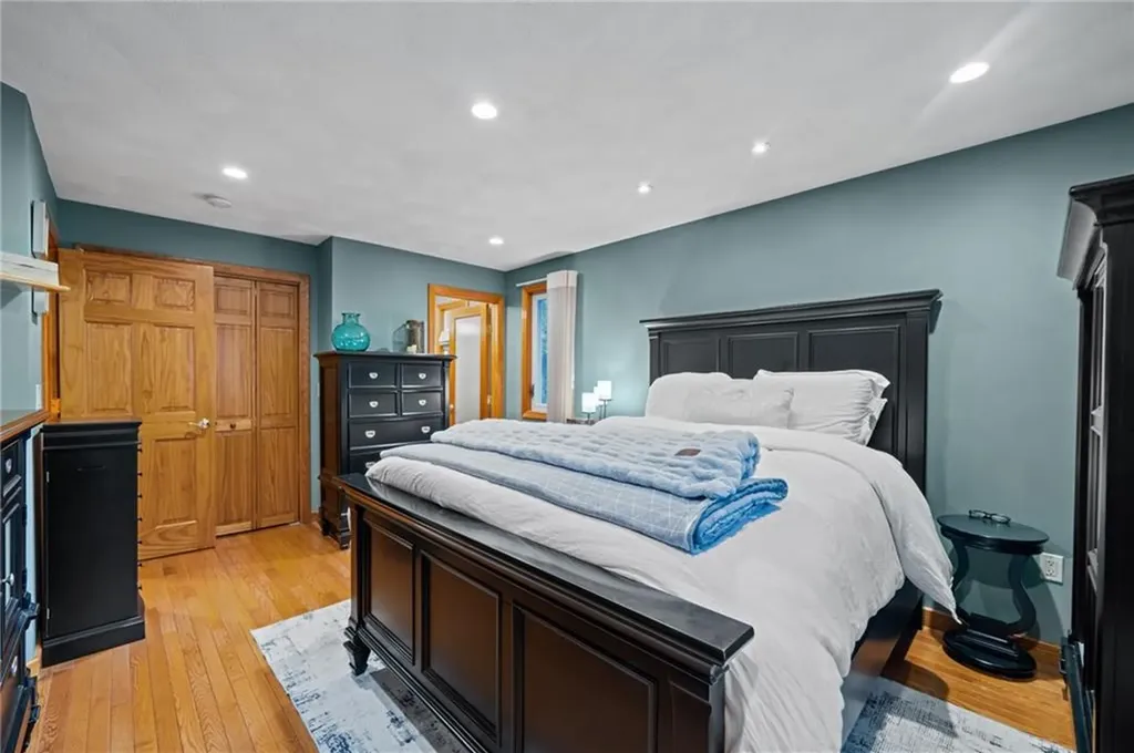 27 Miner Street North Providence RI 02904
