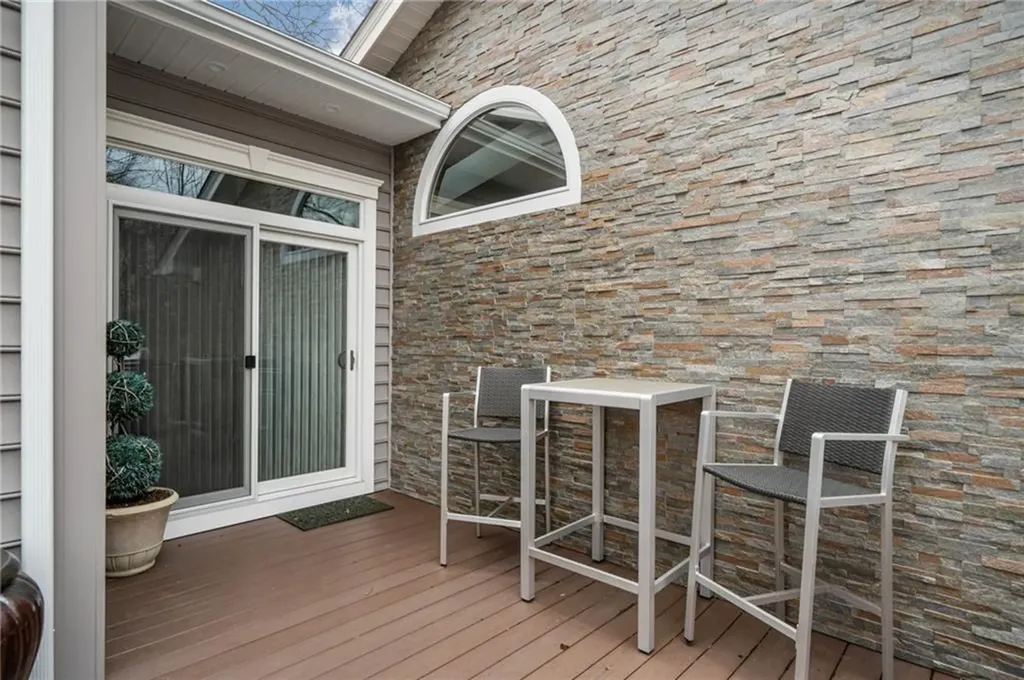 27 Miner Street North Providence RI 02904