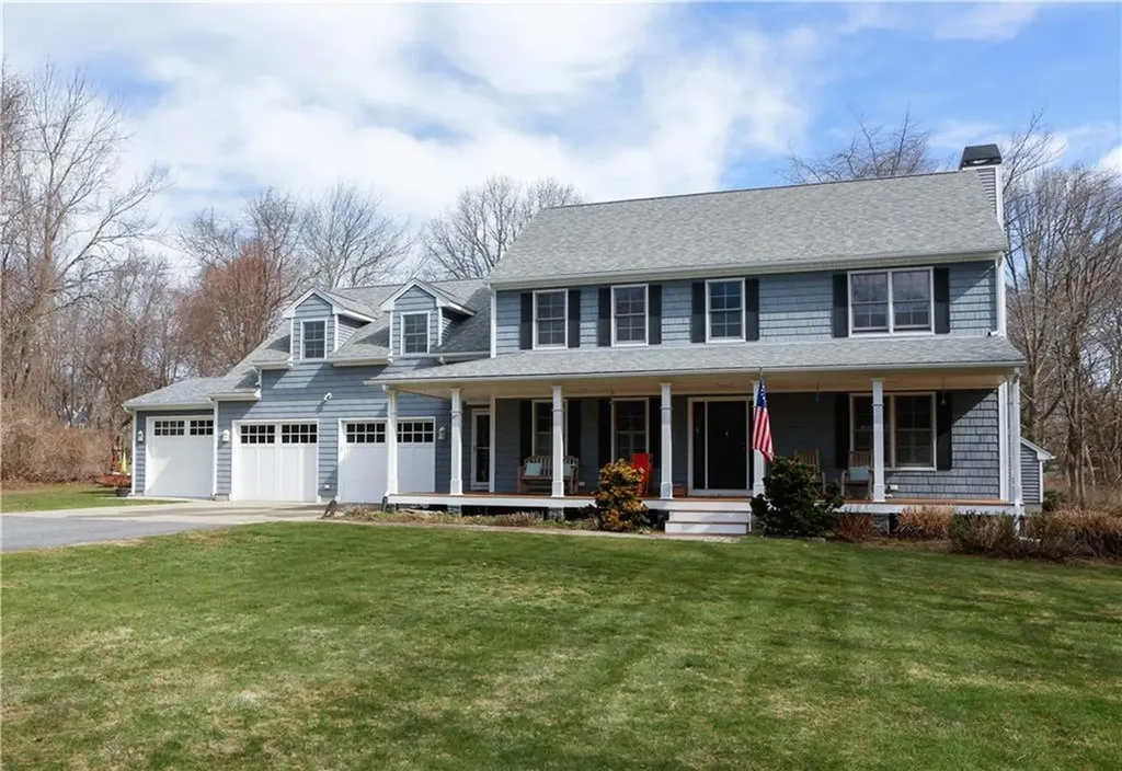 87 Woodward Avenue Avenue Narragansett RI 02882