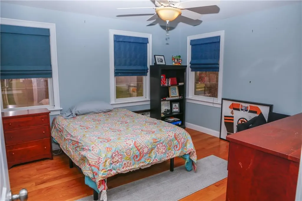 87 Woodward Avenue Avenue Narragansett RI 02882