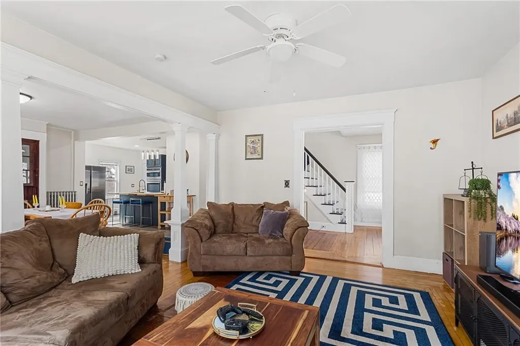 32 5th Avenue Woonsocket RI 02895