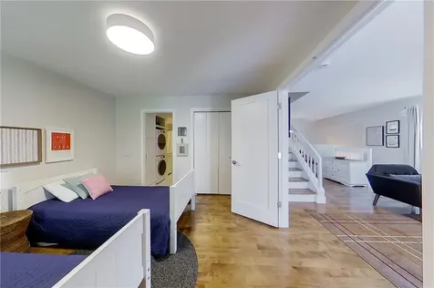 364 Bellevue Avenue Newport RI 02840