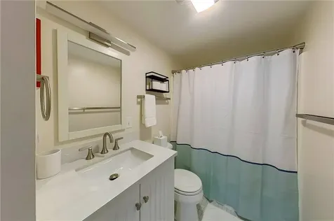 364 Bellevue Avenue Newport RI 02840