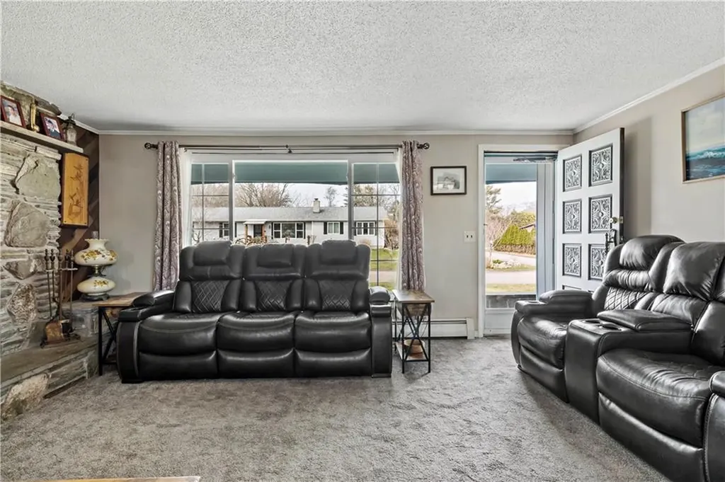 88 Roseland Terrace Tiverton RI 02878