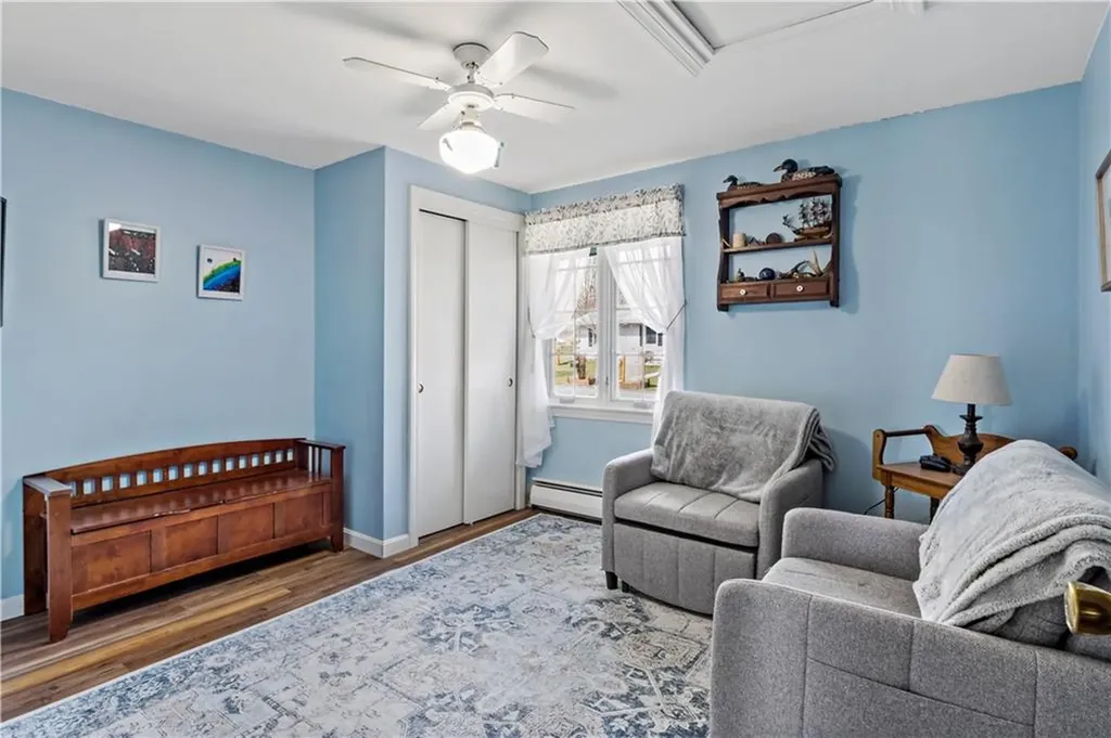 88 Roseland Terrace Tiverton RI 02878