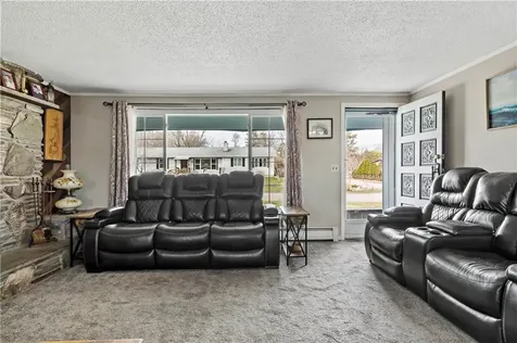 88 Roseland Terrace Tiverton RI 02878