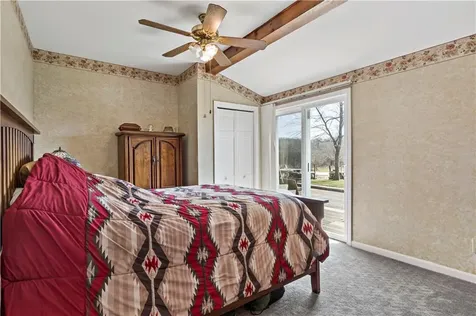 88 Roseland Terrace Tiverton RI 02878