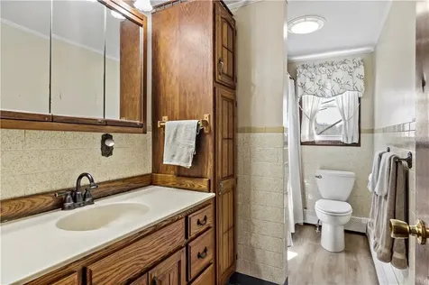 88 Roseland Terrace Tiverton RI 02878