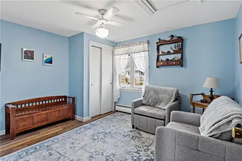 88 Roseland Terrace Tiverton RI 02878