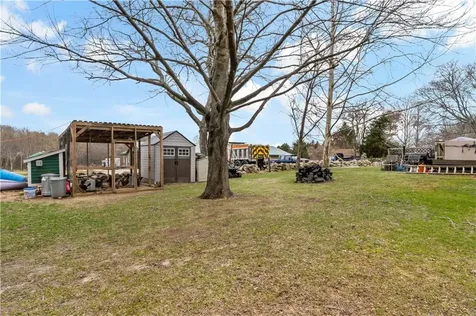 88 Roseland Terrace Tiverton RI 02878