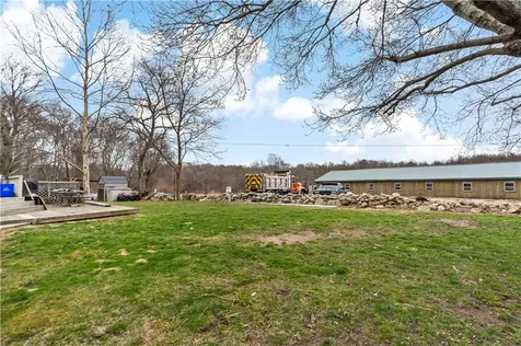 88 Roseland Terrace Tiverton RI 02878