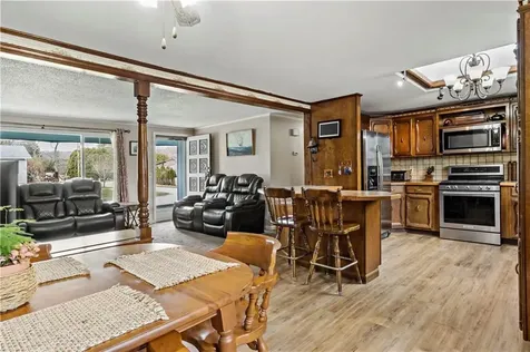 88 Roseland Terrace Tiverton RI 02878