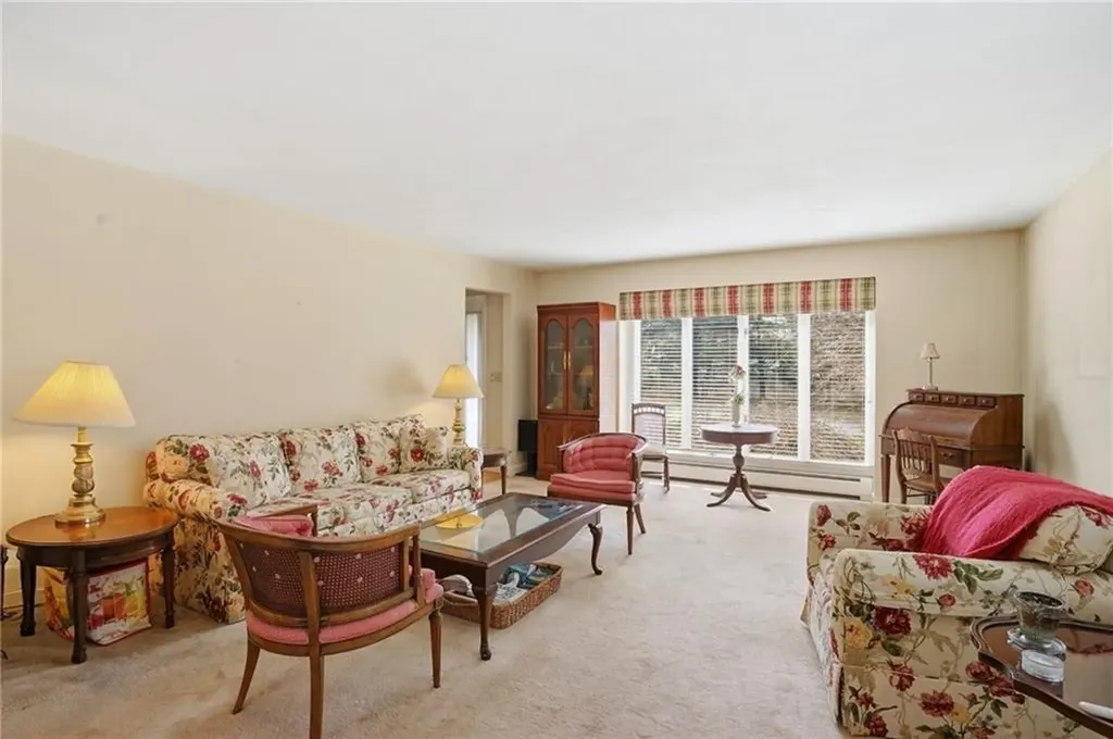 20 Sherman Avenue Bristol RI 02809
