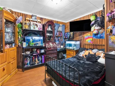 28 Youngs Avenue West Warwick RI 02893