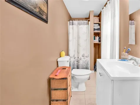 28 Youngs Avenue West Warwick RI 02893